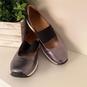 Vionic Women’s Cadee Pewter Leather Mary Janes Flats Ballet Shoes Size 8.5